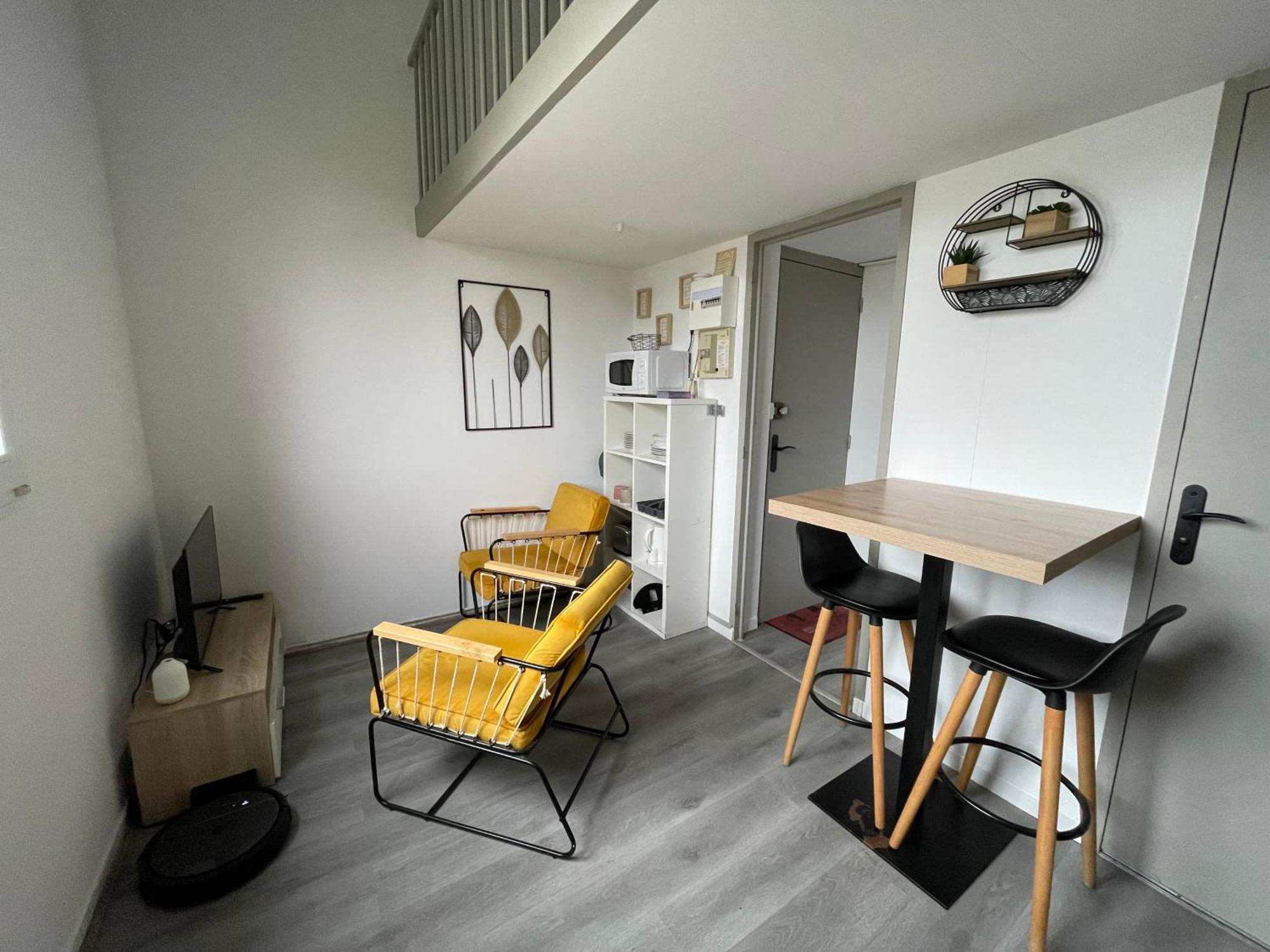 Immeuble Les Perdrix Apartment Quimper Exterior photo